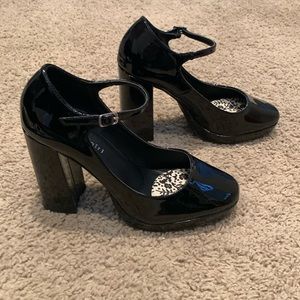 Pat leather madden girl platform, Mary Jane shoes, size 7 1/2